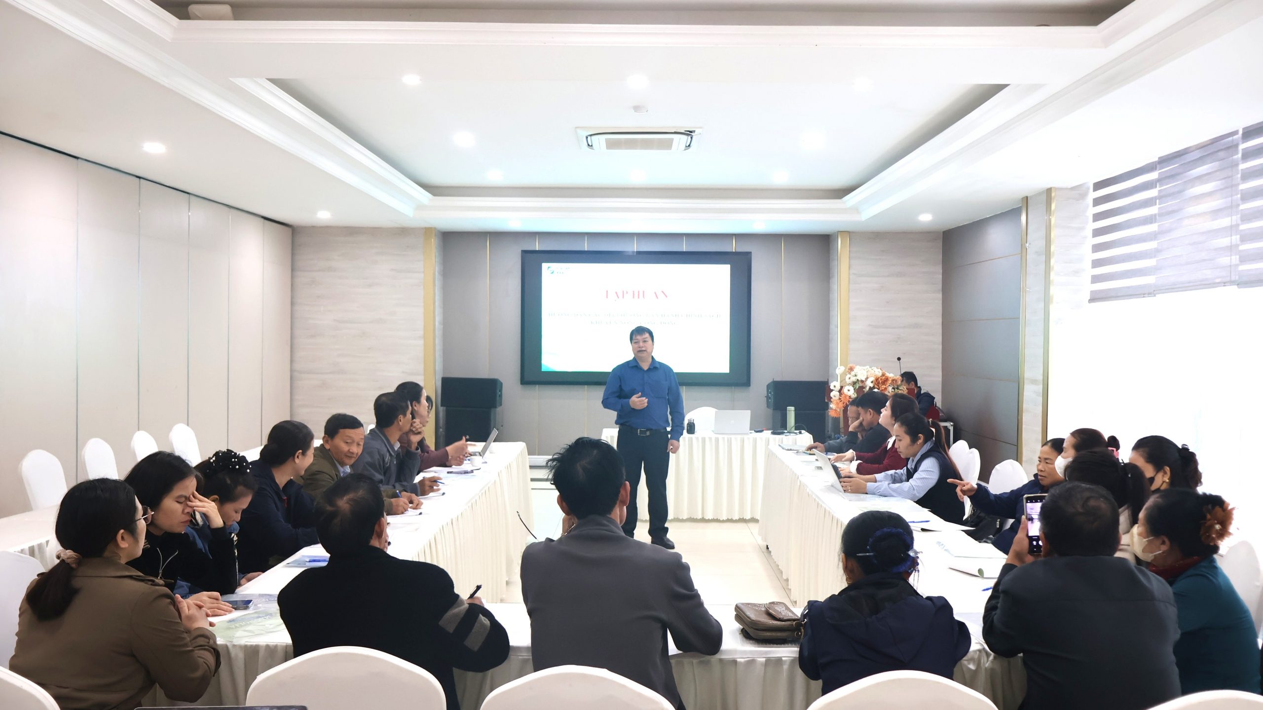 Hà Tĩnh tổ chức tập huấn hướng dẫn ban hành chính sách khuyến nông cộng đồng