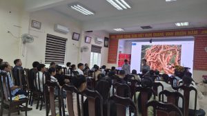 Tập huấn kỹ thuật trồng, chăm sóc và trồng cây Ba kích tím